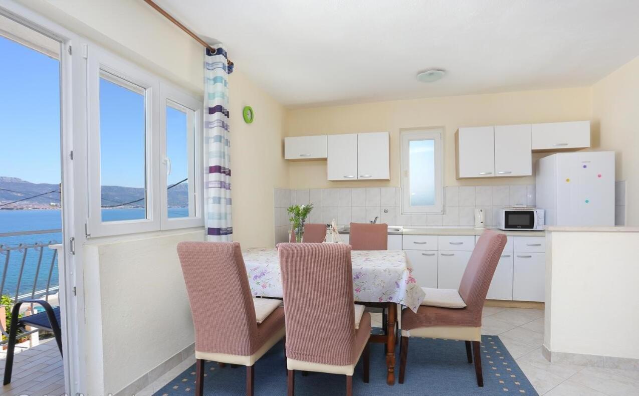 Katja Apartment Трогир Екстериор снимка